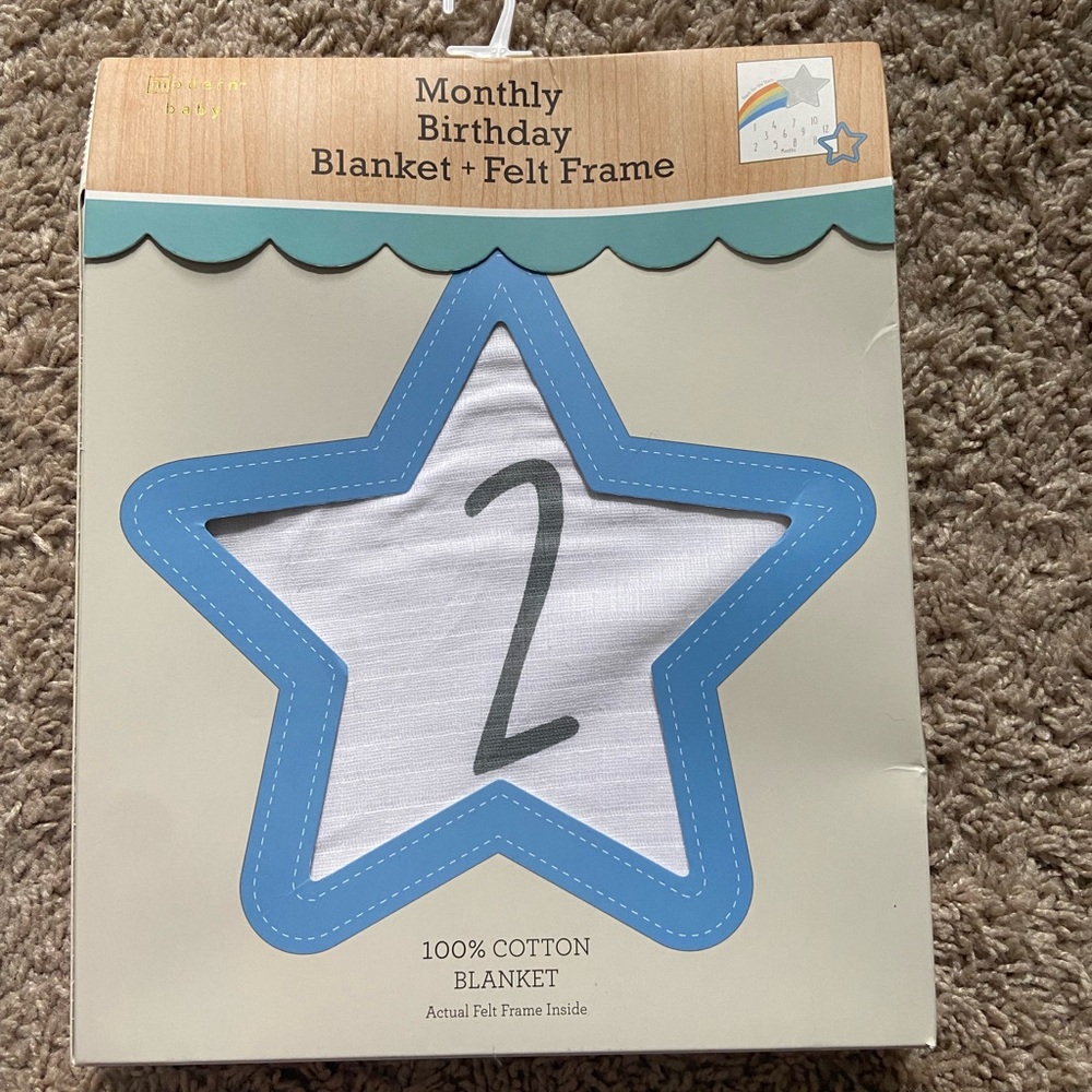 Baby Monthly Birthday Blanket with receiving blankets
